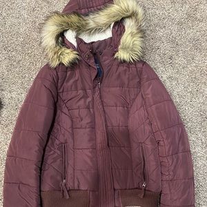 American Eagle puffer jacket L